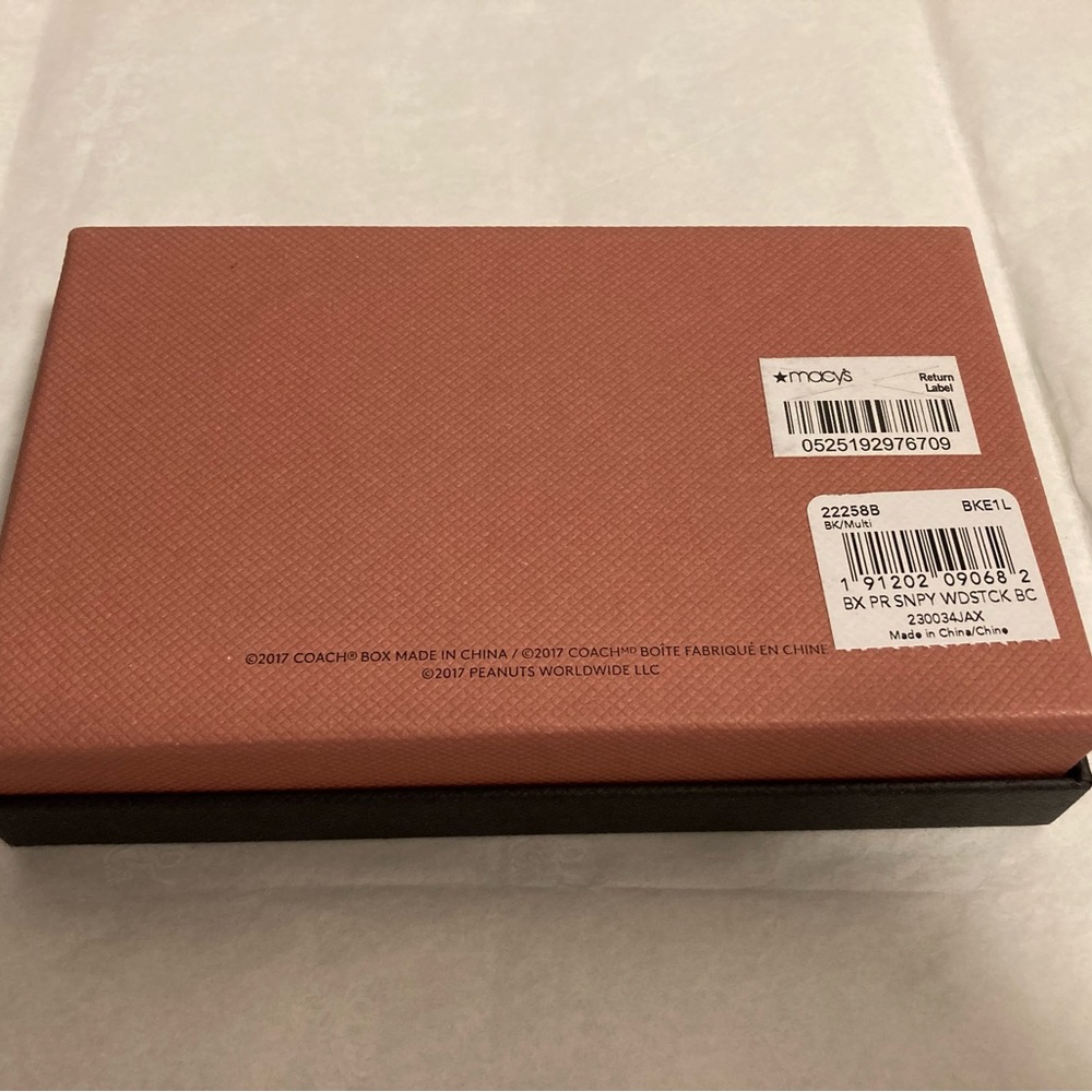 Coach x Peanuts Hangtag - Picture 7 of 7